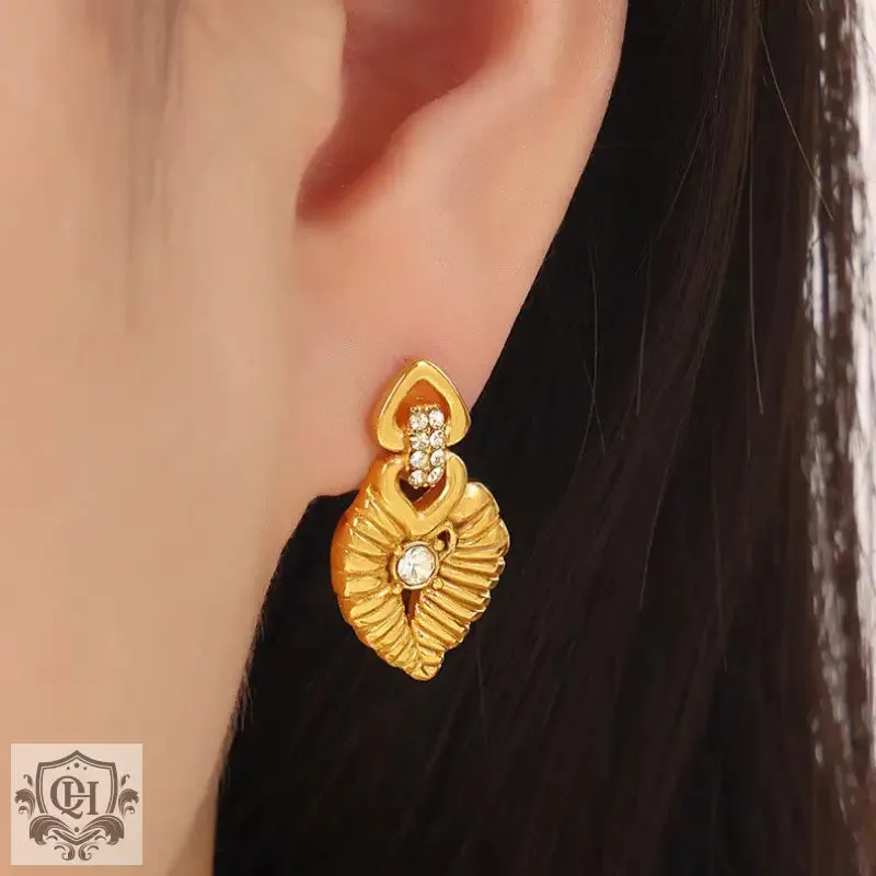 18K gold light luxury retro geometric flower diamond design palace style earrings
