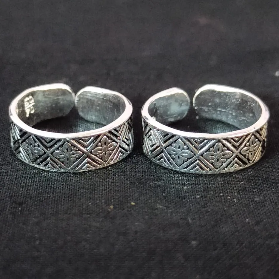925 Silver Adjustable Toe Rings Pair (Design 128)