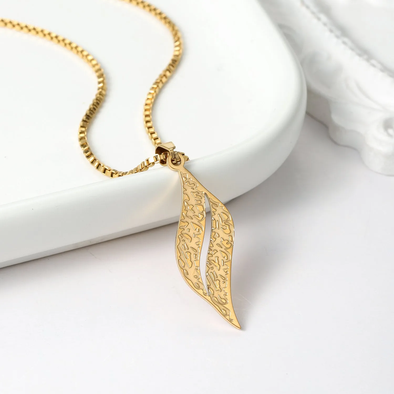 Arabic Calligraphy Necklaces QNF3159