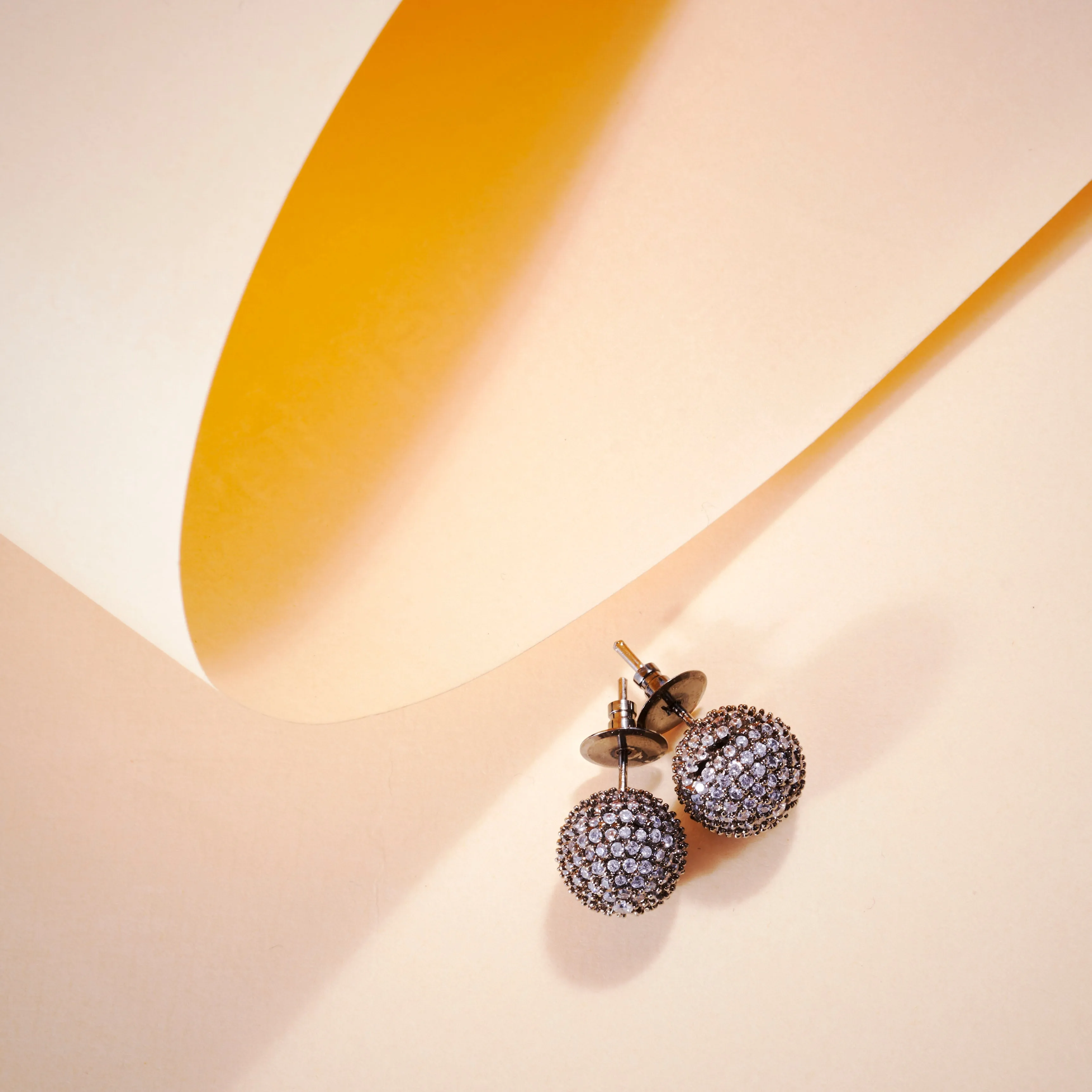 Black Round Diamond Stud Earrings