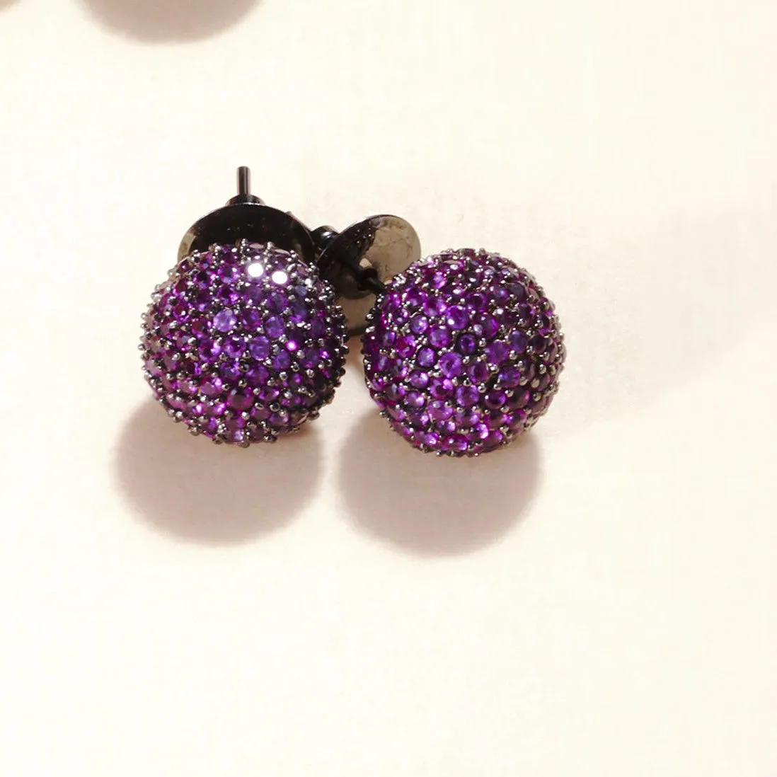 Black Round Diamond Stud Earrings