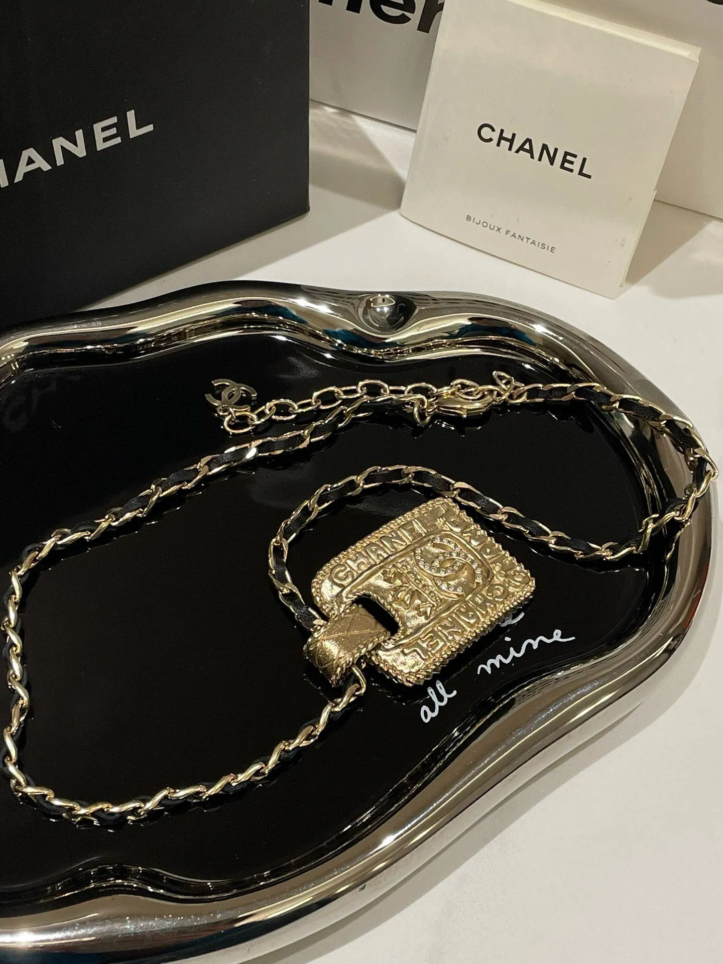 Chanel 21A Crown CC Plate Necklace Gold Pendant Necklaces