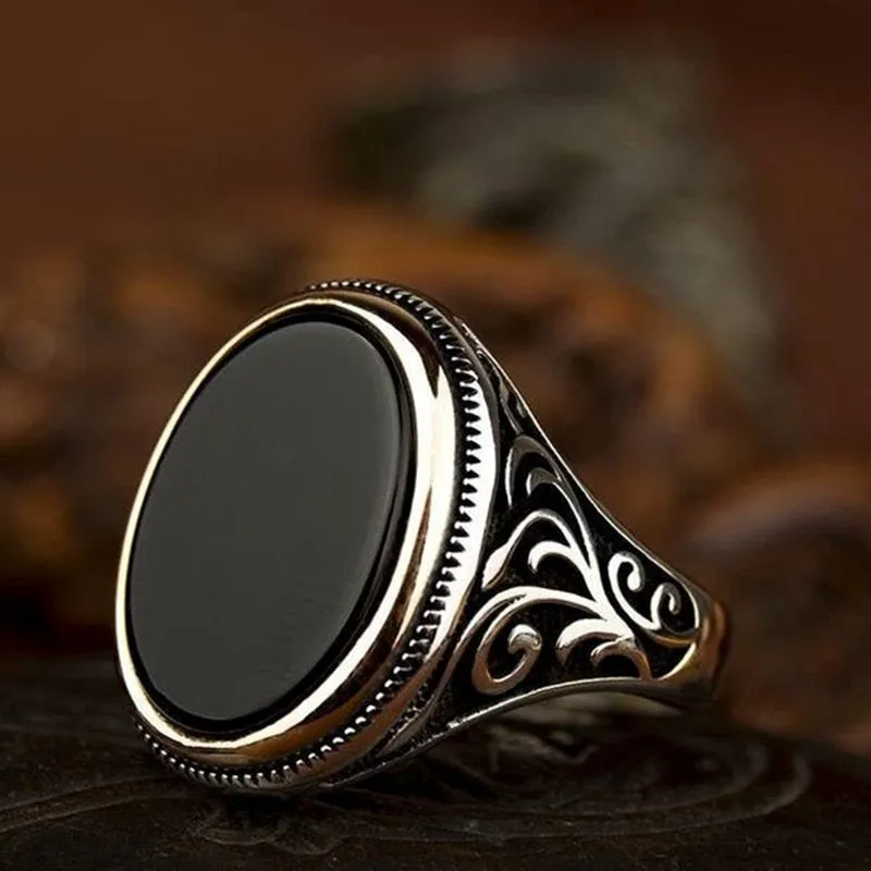 Chicmy-Craved Pattern Black Egg-shaped Crystal Silver Color Ring