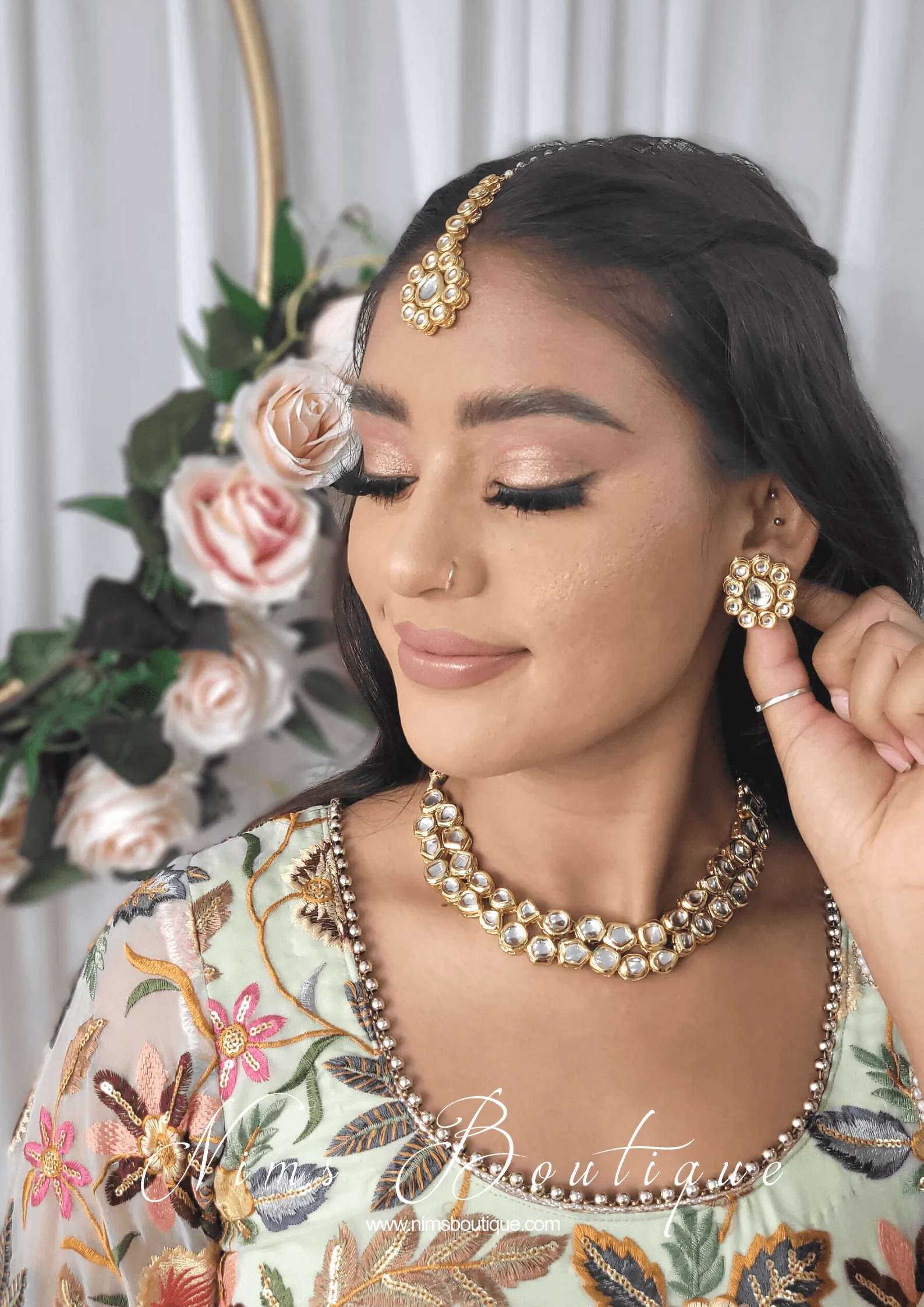 Classic Kundan Akira Set