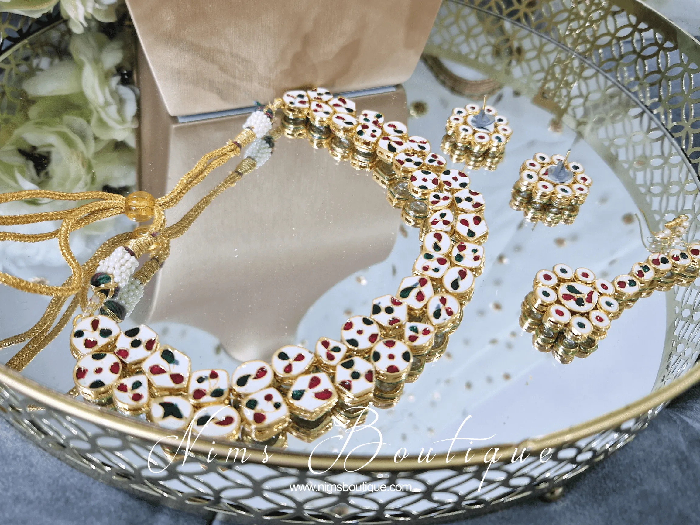 Classic Kundan Akira Set