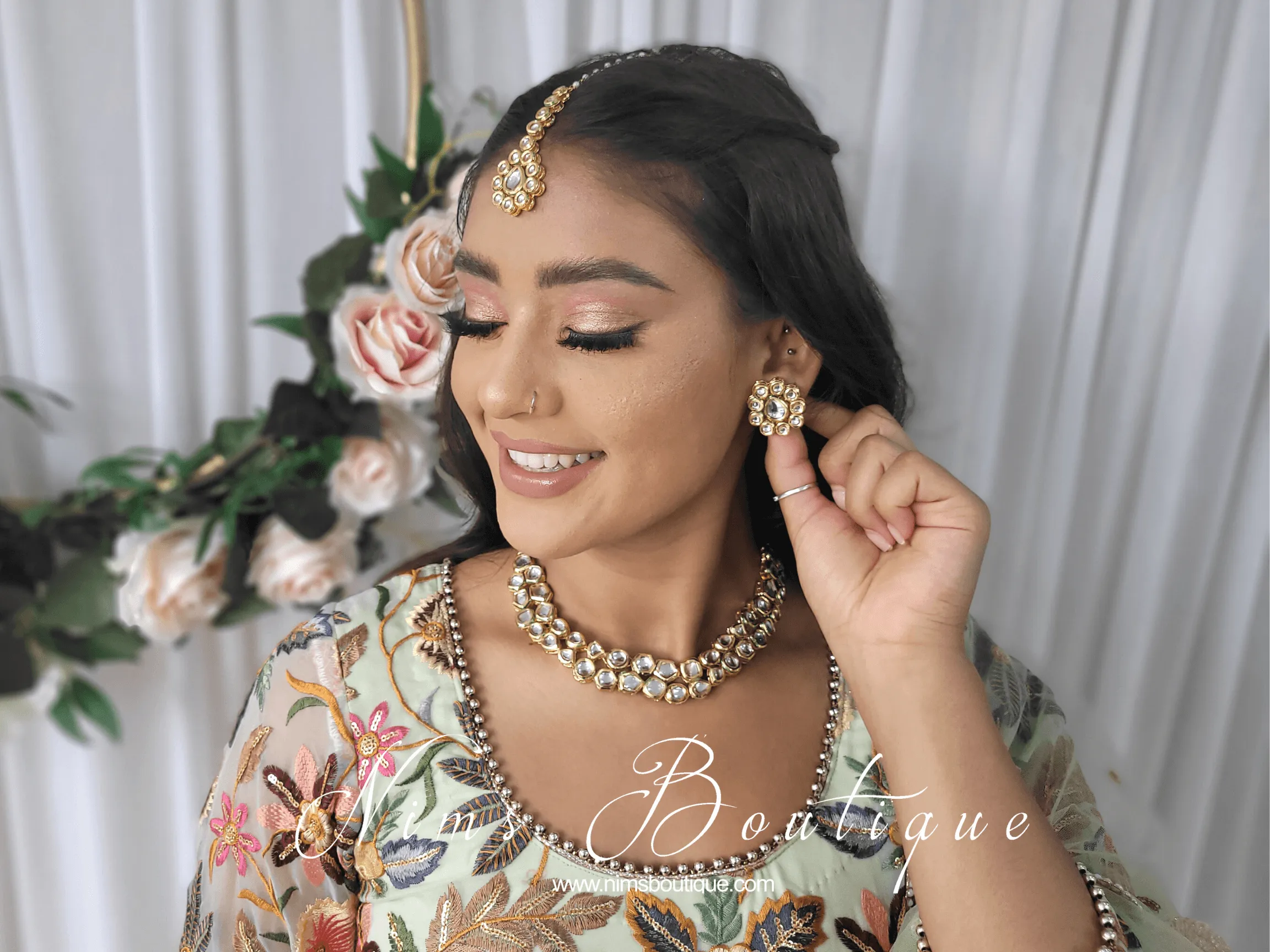 Classic Kundan Akira Set