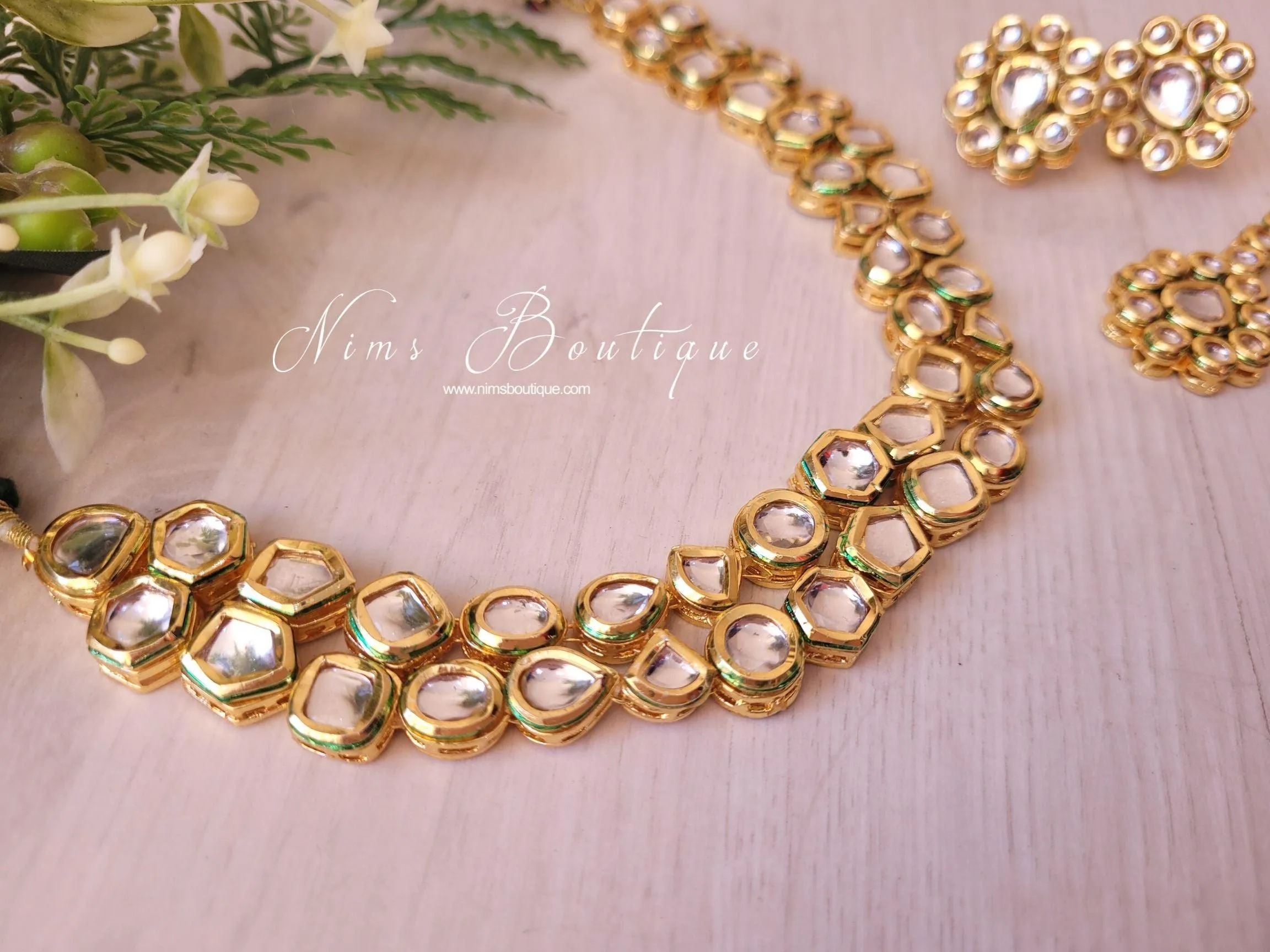 Classic Kundan Akira Set