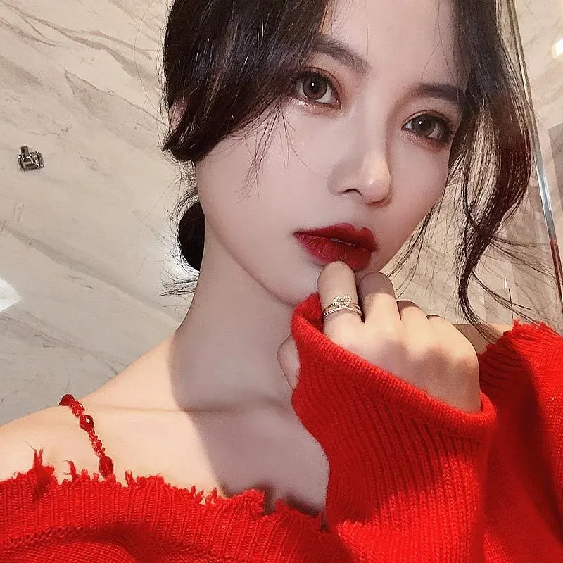 Exquisite Multilayer Twisted Heart Rings