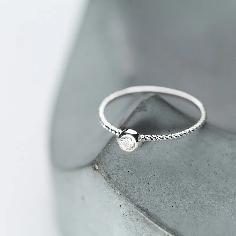 Fashion Single Diamond Twist S925 Silver Ring