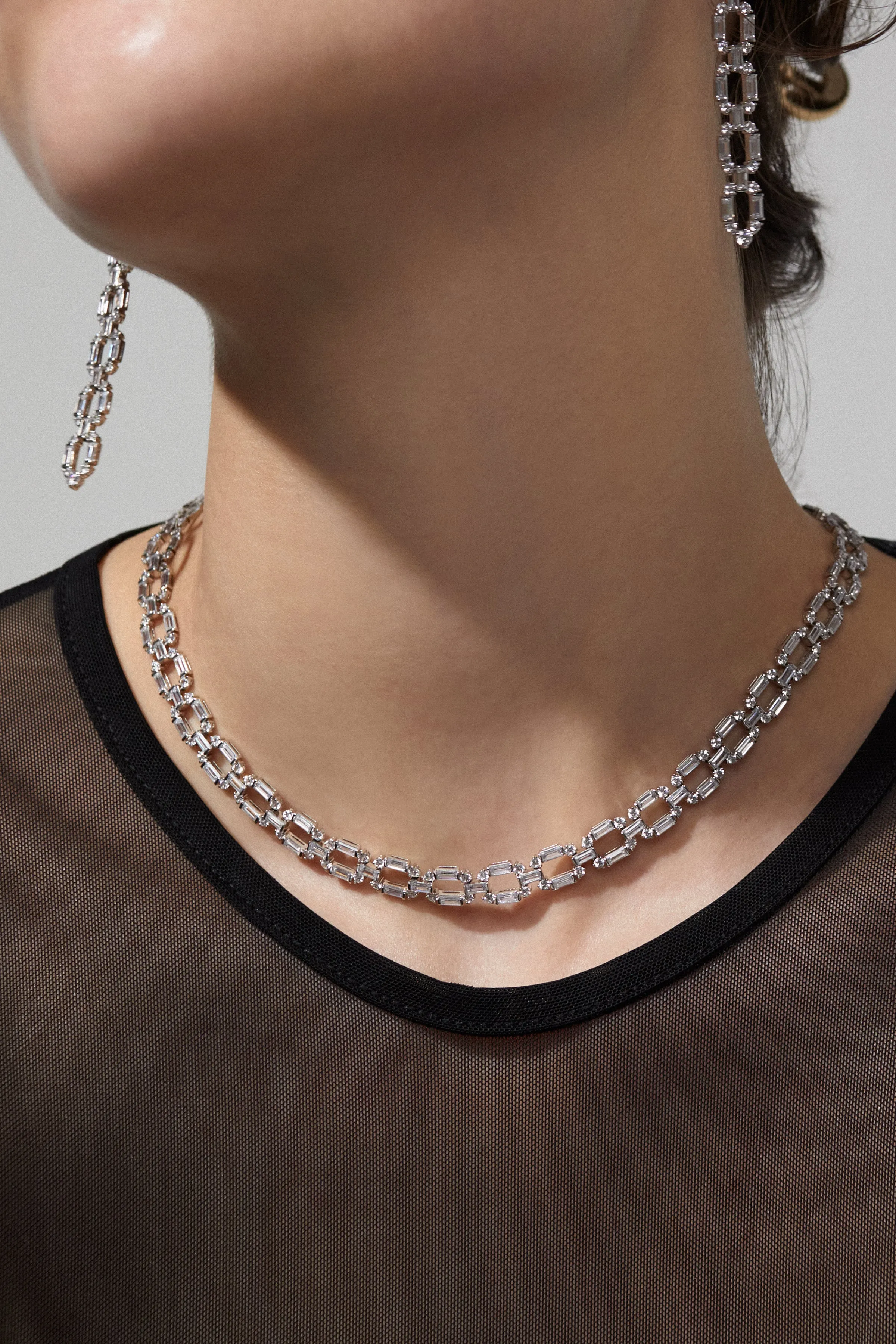 GWEN LINK CZ COLLAR NECKLACE