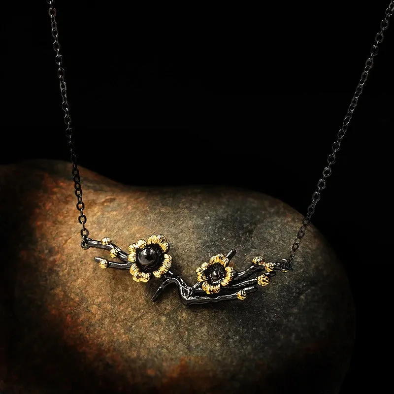 Handmade Small Daisy Plum Blossom Necklace