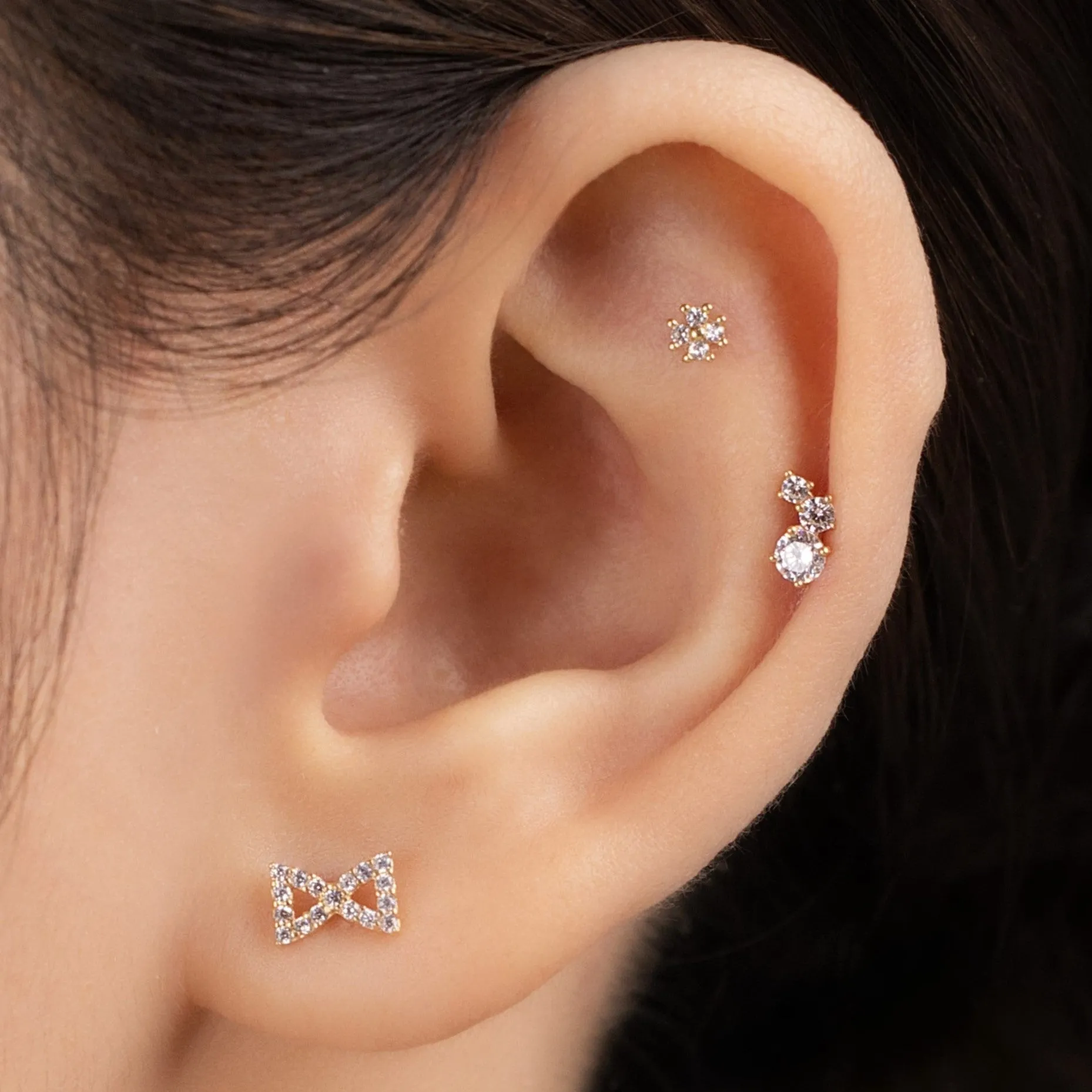 Hourglass Piercing in Yellow Gold with Cubic Zirconia