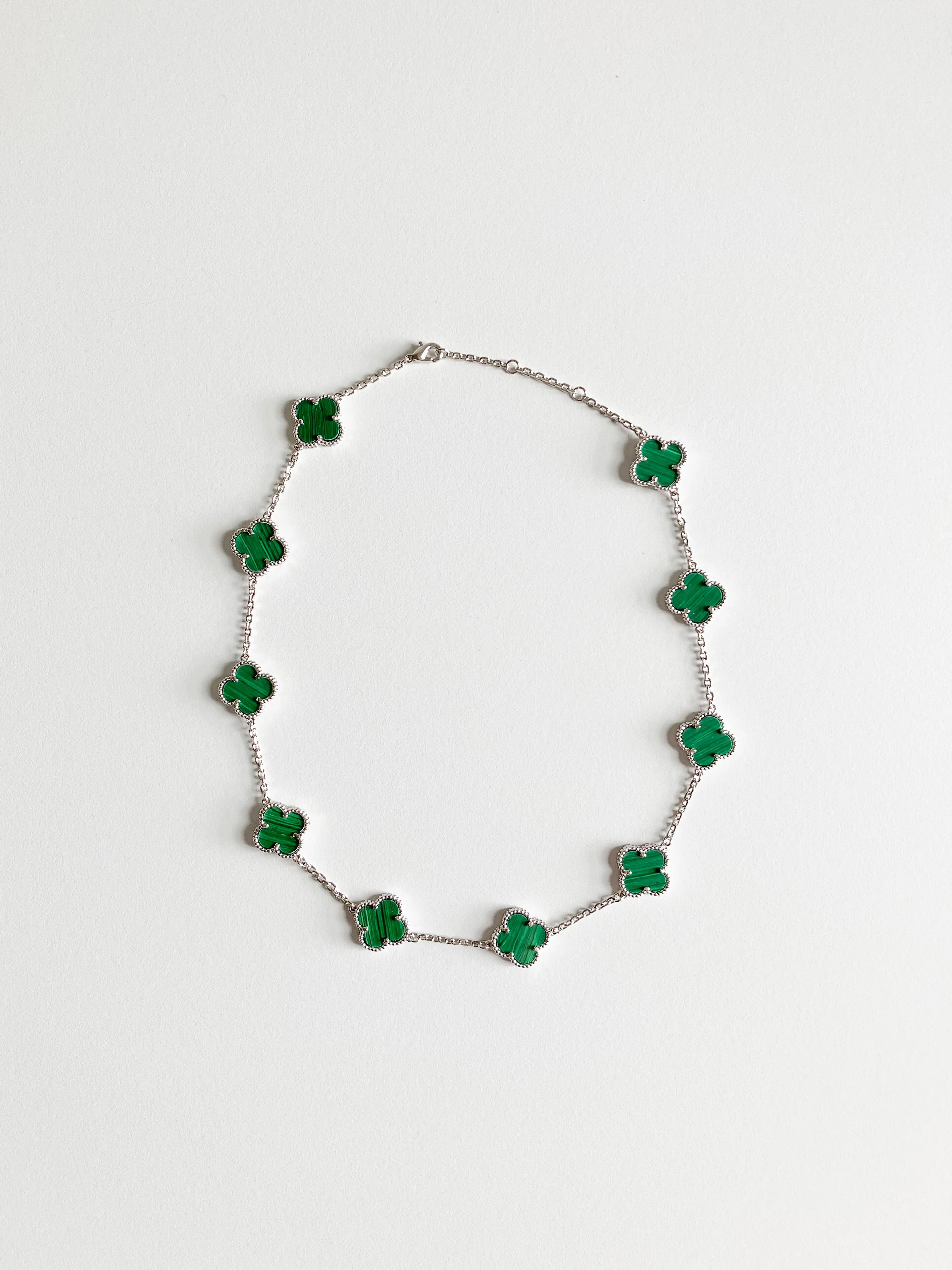 Malachite Quatrefoil Choker in Silver