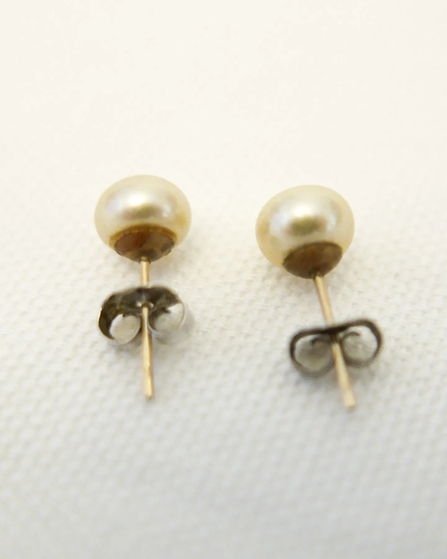 Pearl earrings
