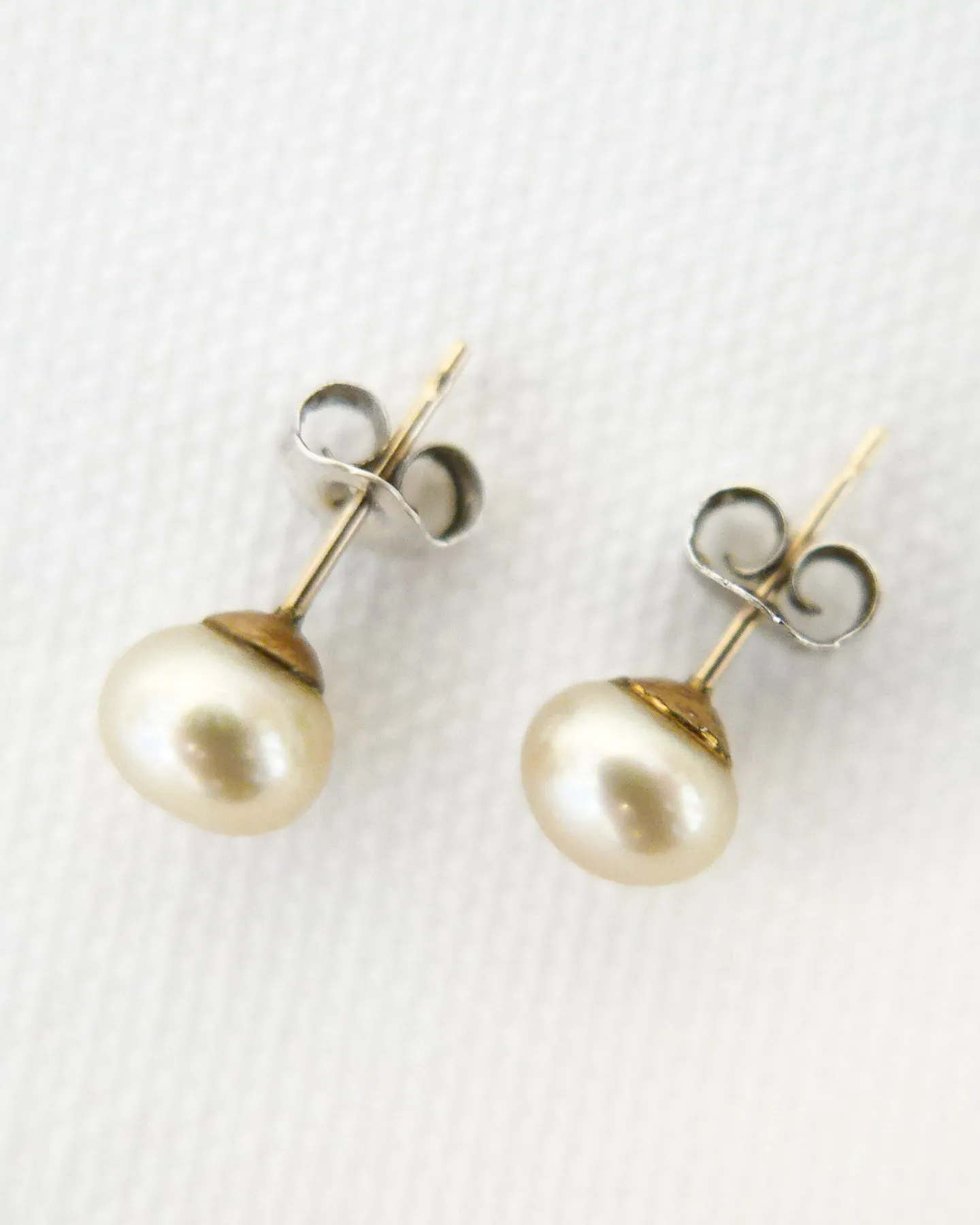 Pearl earrings