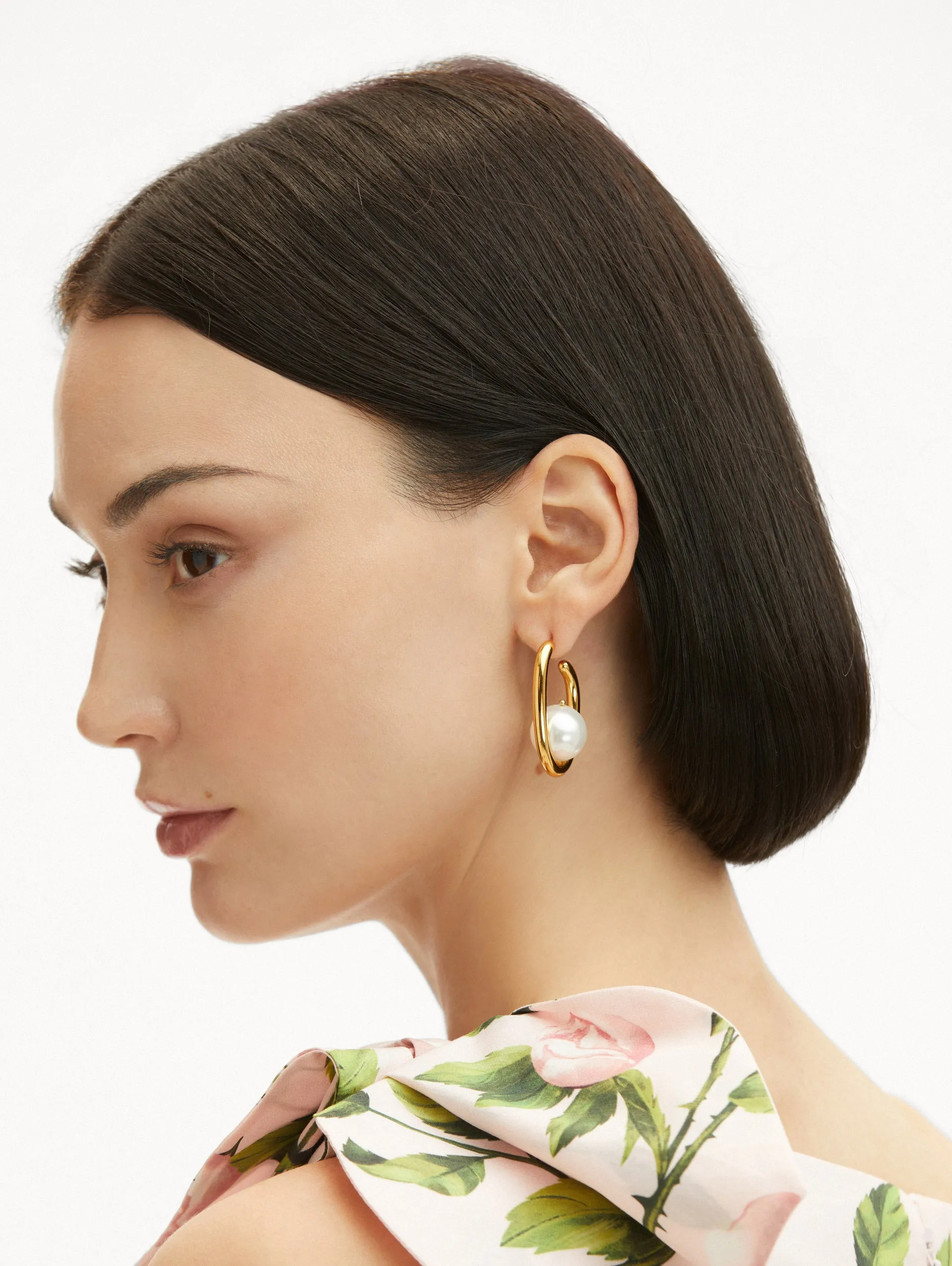 Pearl O Hoop Earrings