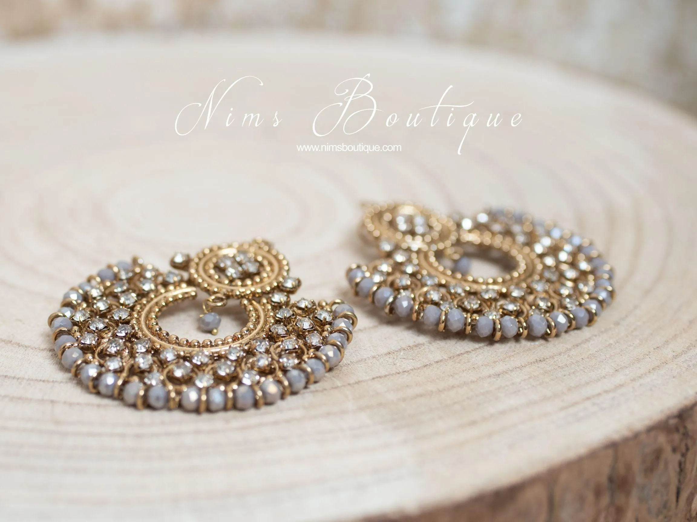 Royal Grey Chand Tikka Set