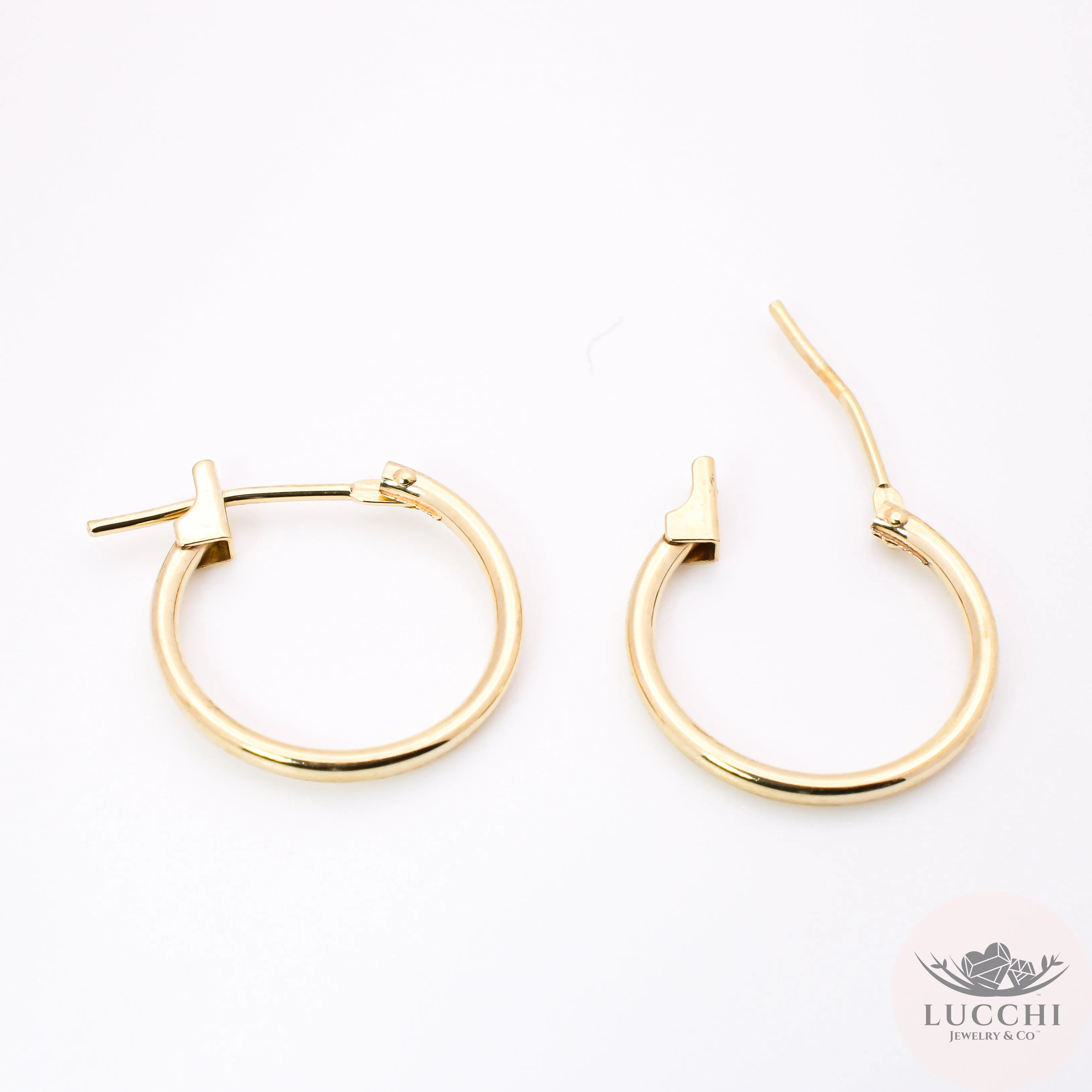 Small 12mm Clasp Lock Hoop Earrings - 14k