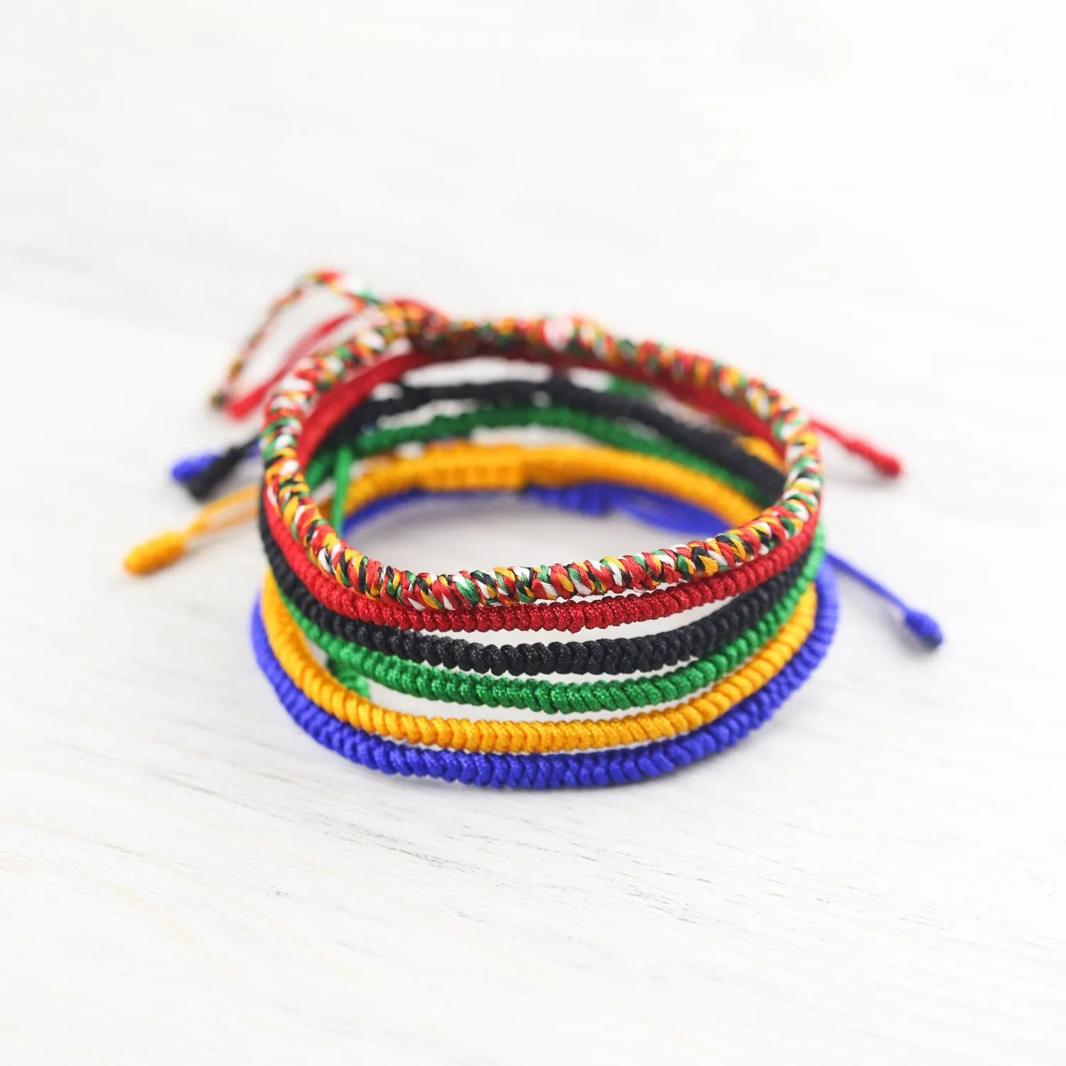 Tibetan Traditions Blue Knotted Bracelet